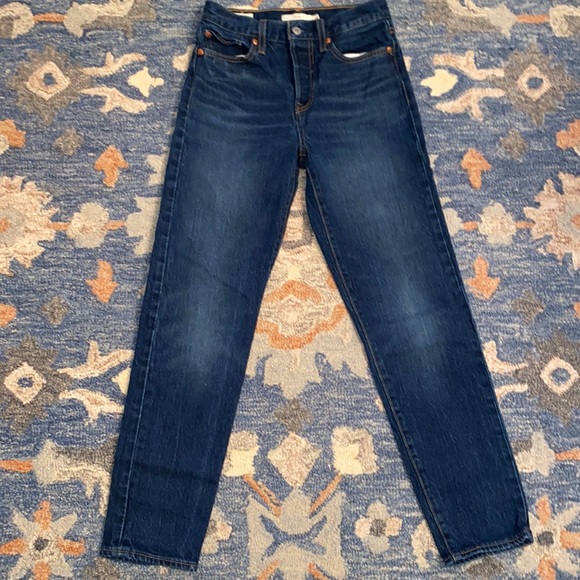 Levi’s Premium Wedgie Jeans - Picture 7 of 11